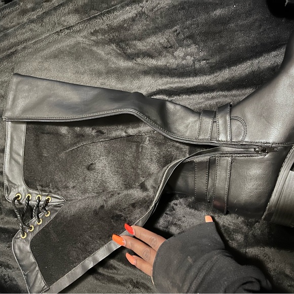 MK Women Combat Boots - Picture 9 of 14